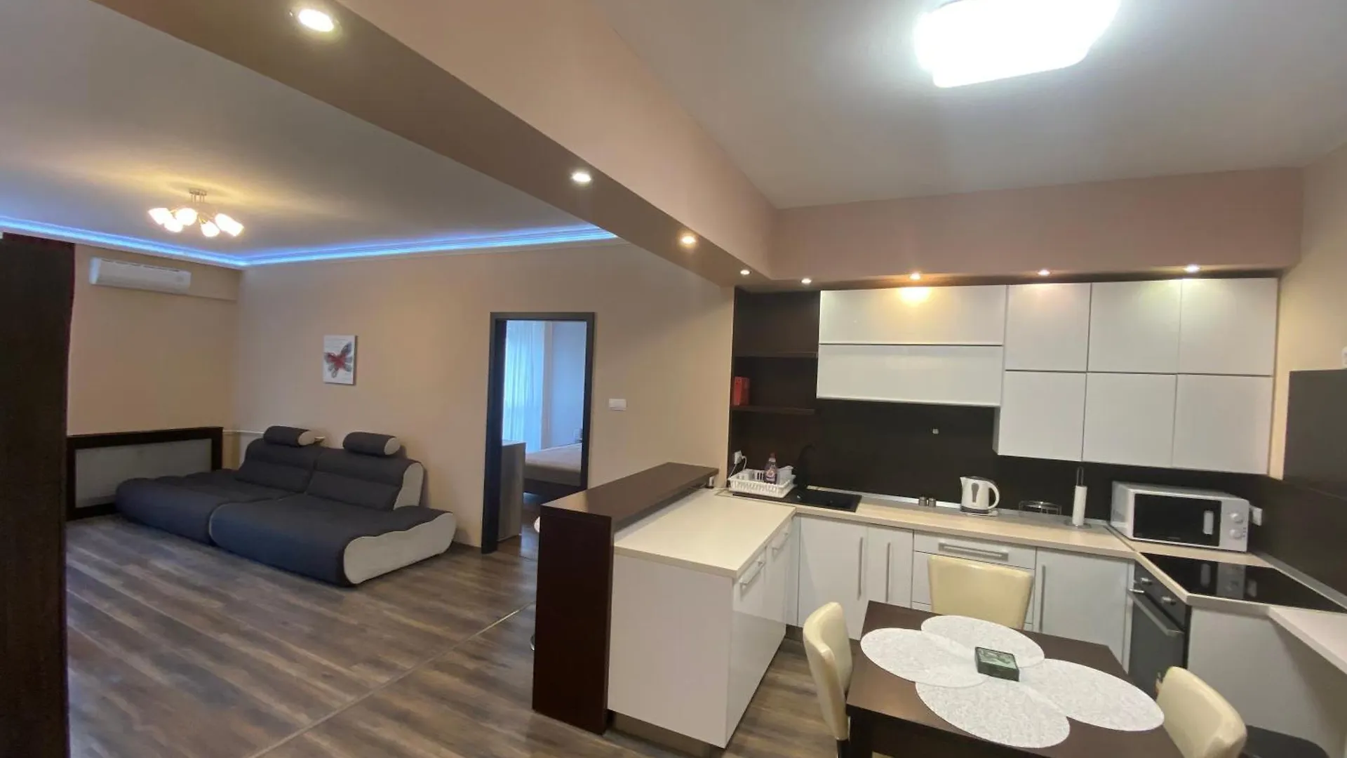 Modern City-Center Apartment Debrecen