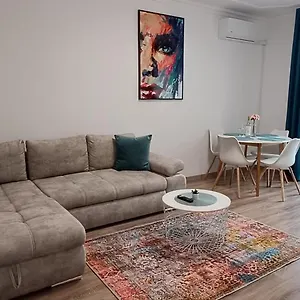 Tuerkiz Boutique Apartman-free Parking Apartman