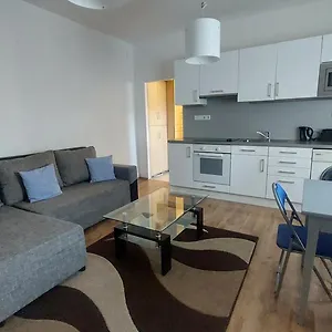 Lizi Apartman
