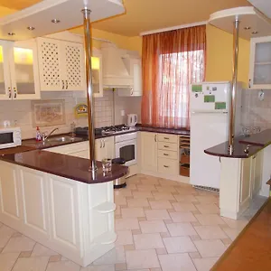 Lara Apartament